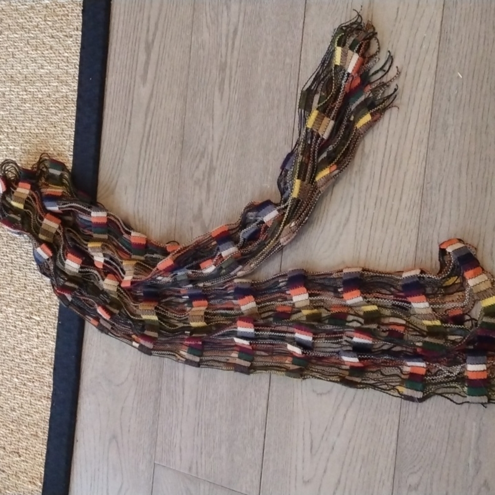 Unique sheer scarf
